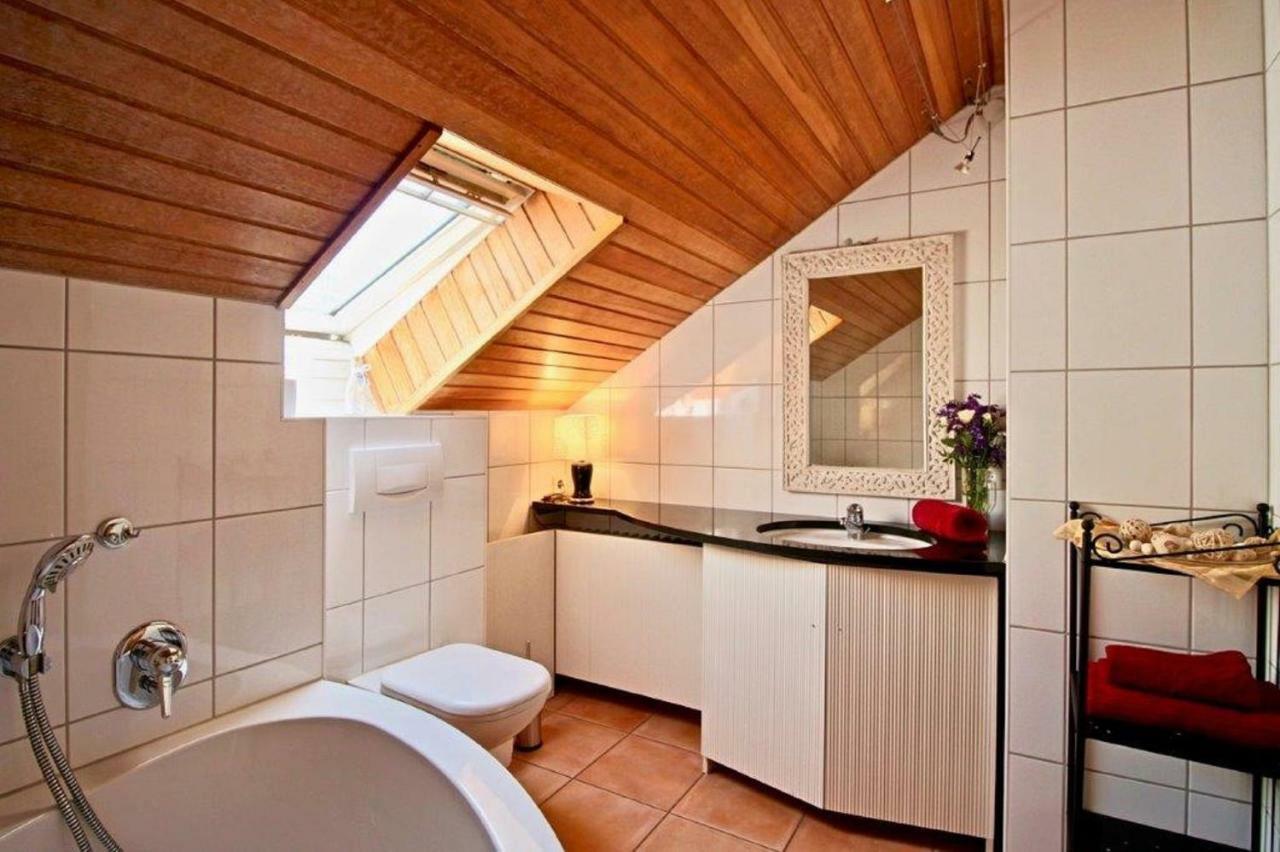 Ferienwohnung Mit Seeblick Und Dachterrasse In Ueberlingen Exteriér fotografie
